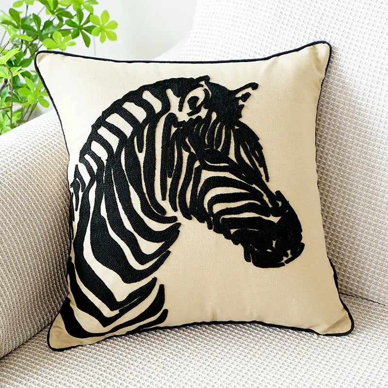 Housse de Coussin Luxe Brodé PINE 9 Style-Pillowcase